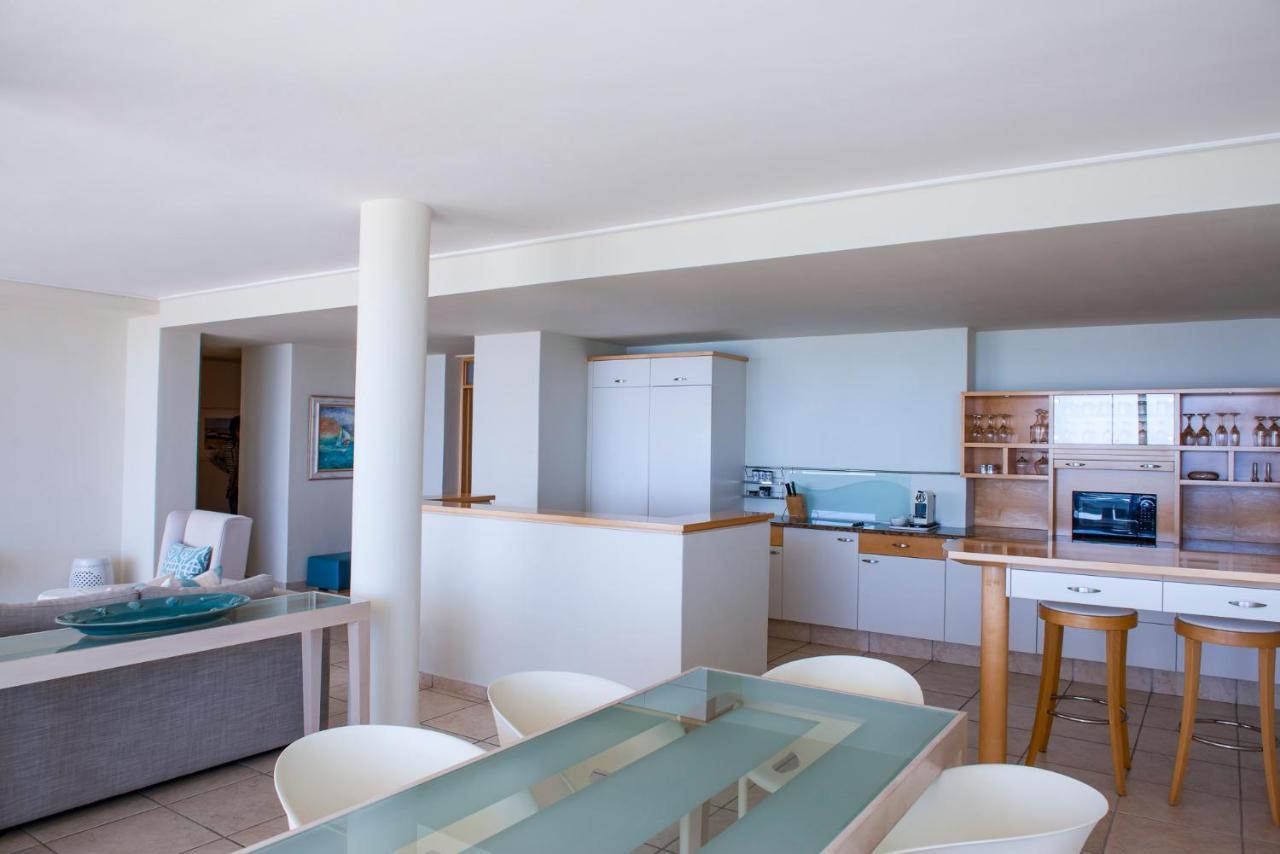 Bay Reflections Camps Bay Luxury Serviced Apartments Città del Capo Esterno foto
