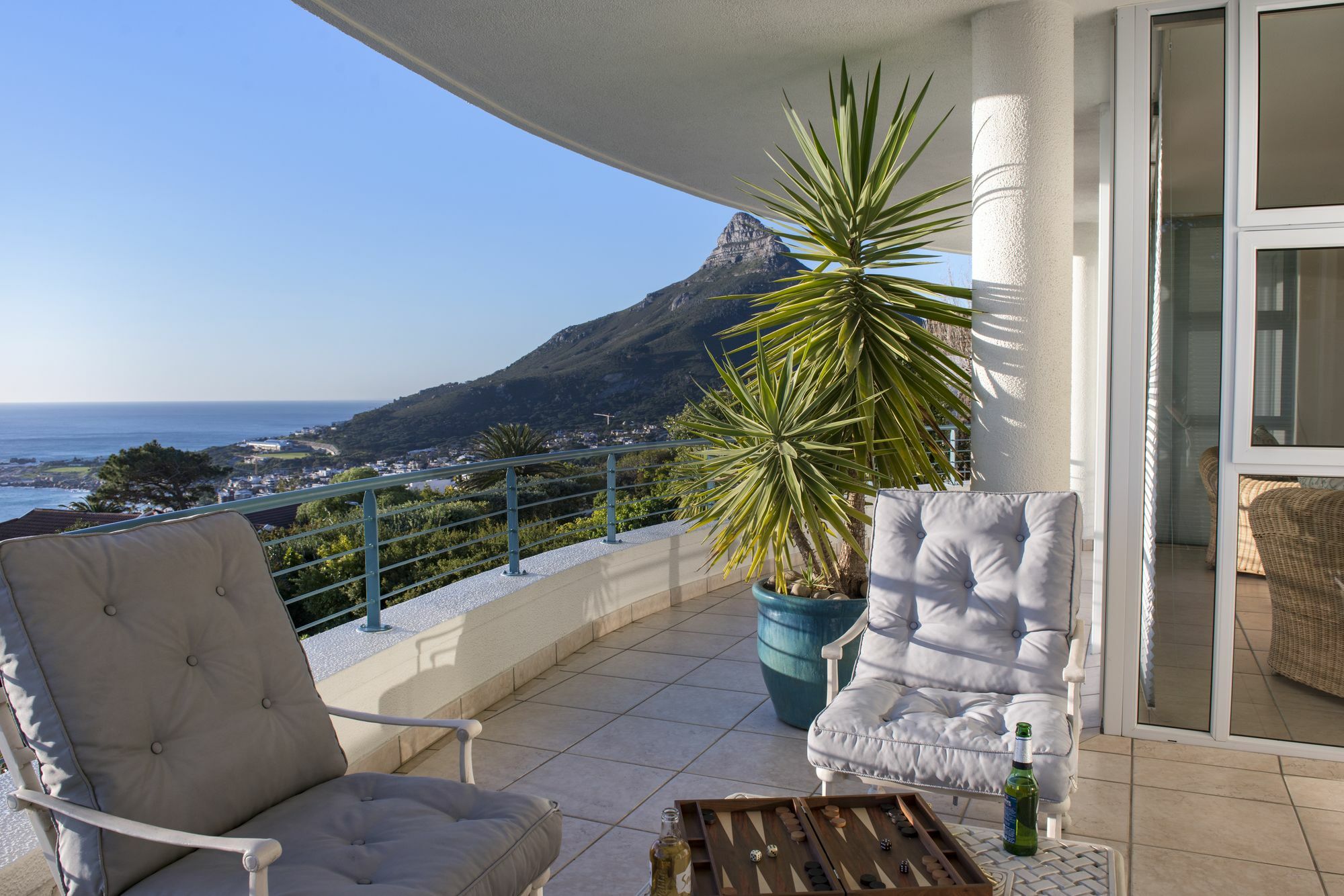Bay Reflections Camps Bay Luxury Serviced Apartments Città del Capo Esterno foto