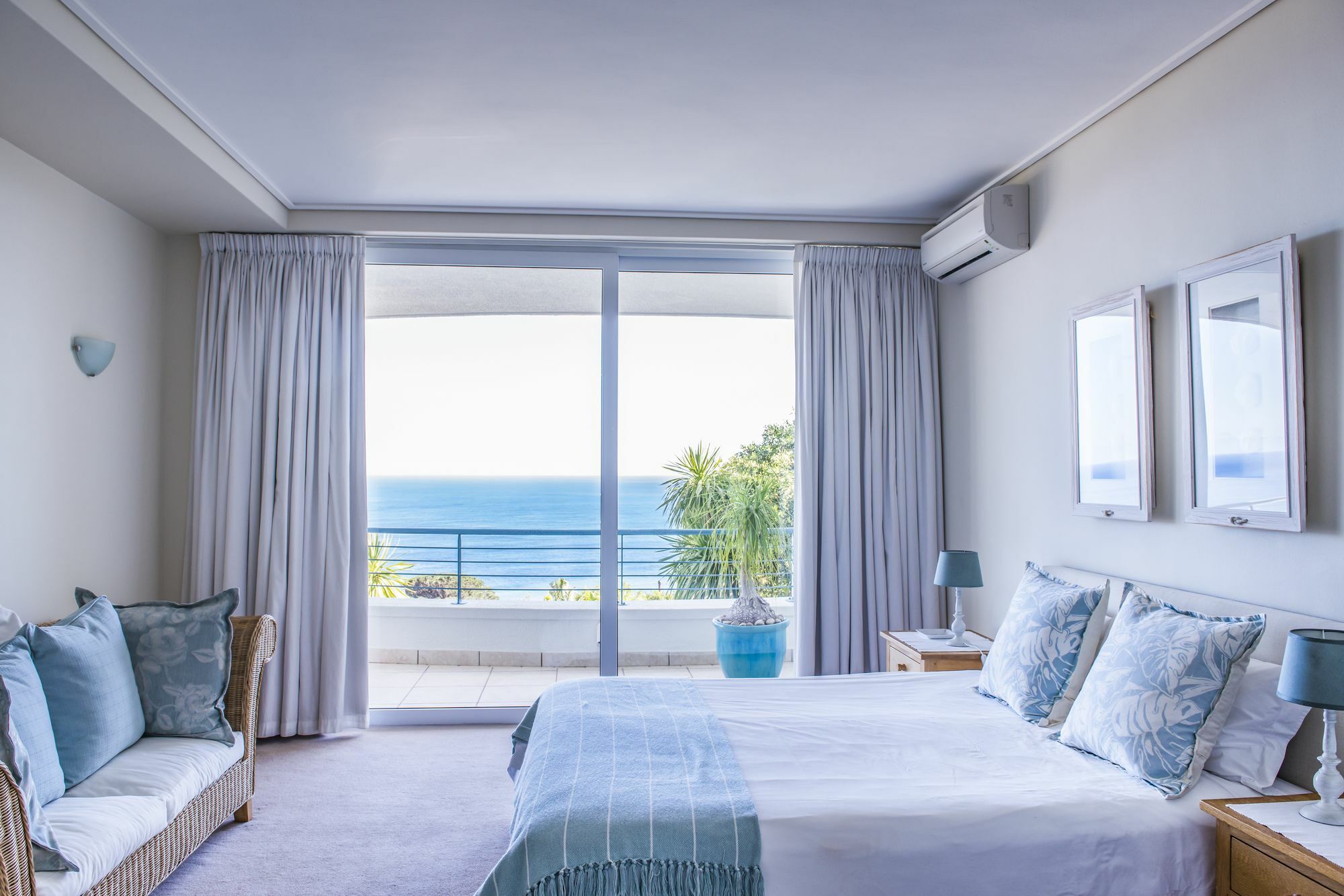 Bay Reflections Camps Bay Luxury Serviced Apartments Città del Capo Esterno foto