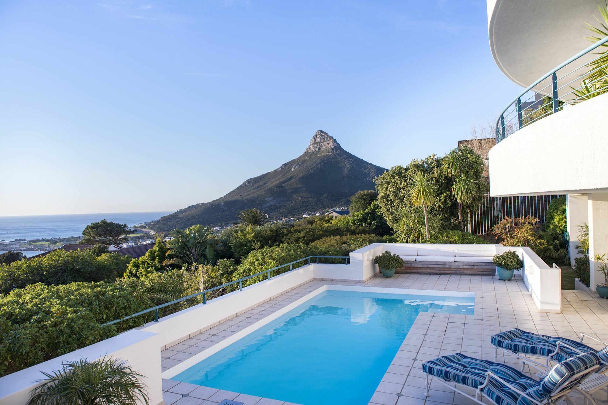 Bay Reflections Camps Bay Luxury Serviced Apartments Città del Capo Esterno foto